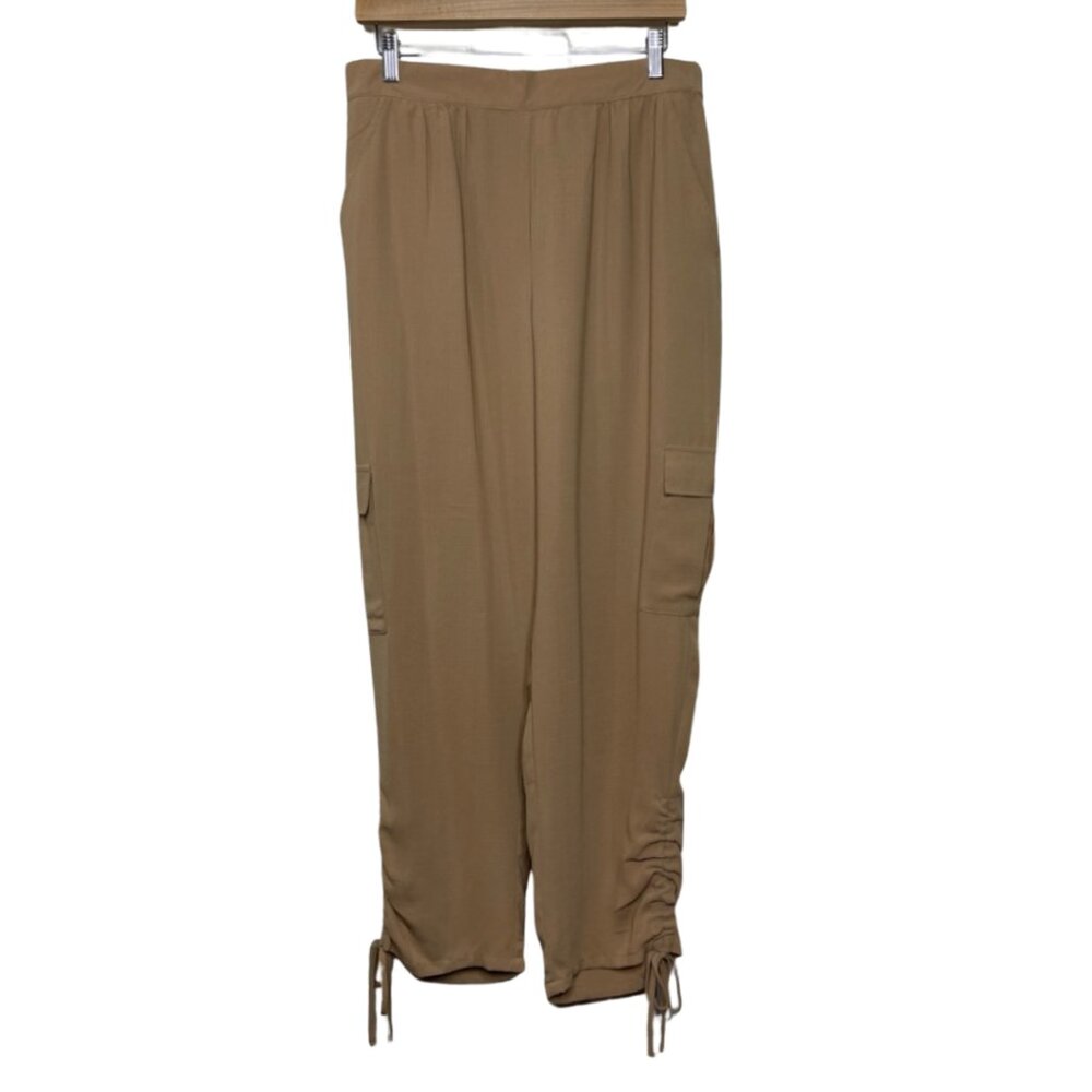 VENUS | Lightweight Camel Elastic Waist Cargo Ankle Pants | Size L - Picture 2 of 13